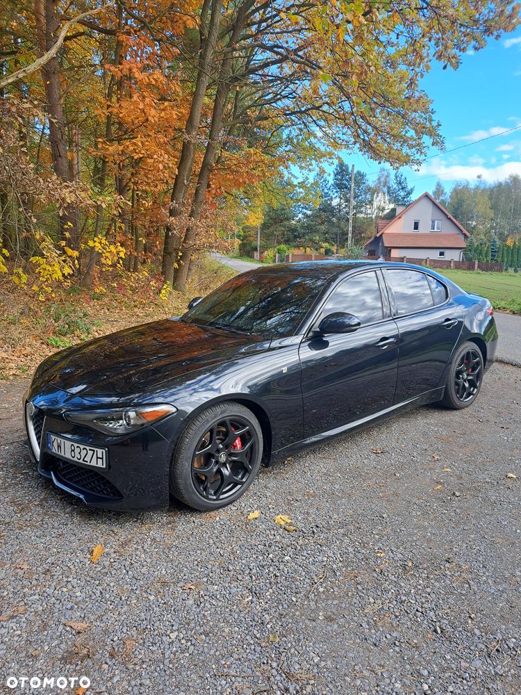 Alfa Romeo Giulia 2.0 Turbo 16V AT8 Veloce Ti - 21