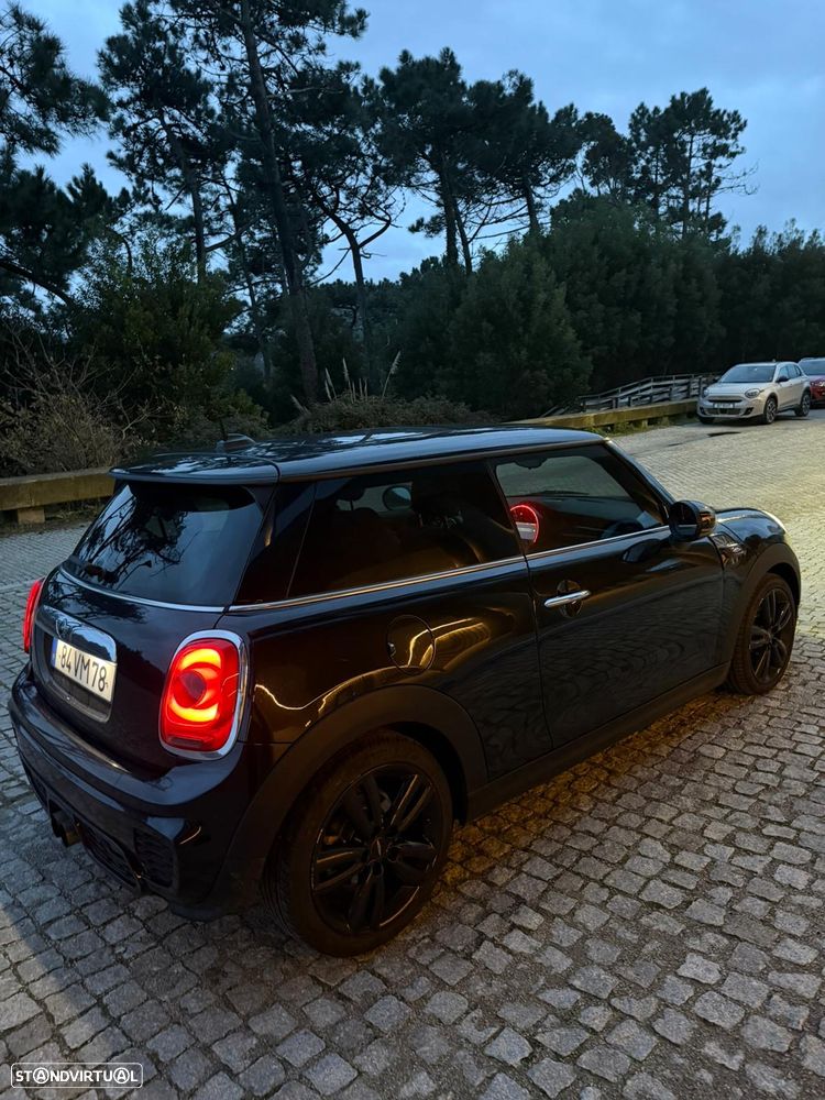MINI 3 Portas Cooper D - 2