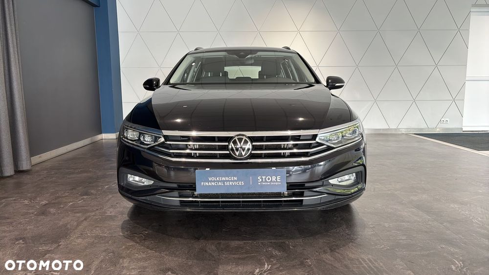 Volkswagen Passat 2.0 TDI EVO Business DSG - 9