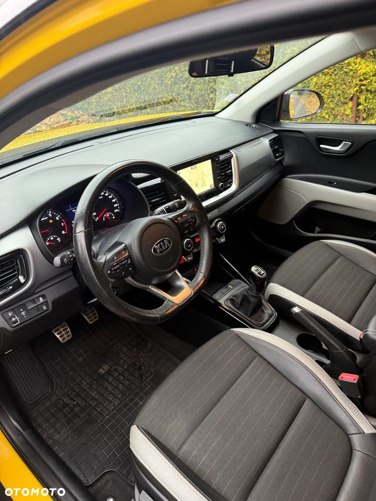 Kia Stonic 1.0 T-GDI 120 Platinum Edition - 8