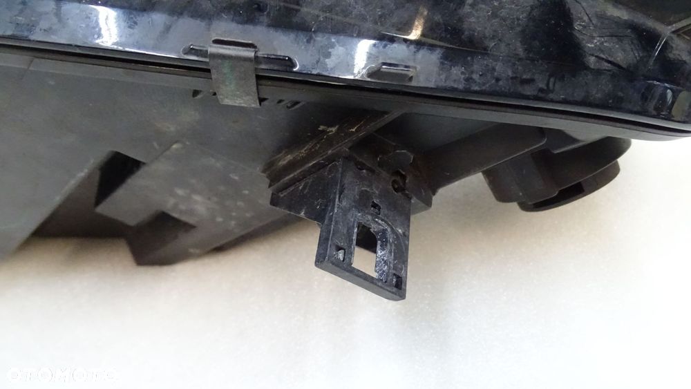 audi q5 ii - lampa przednia prawa bixenon - 6