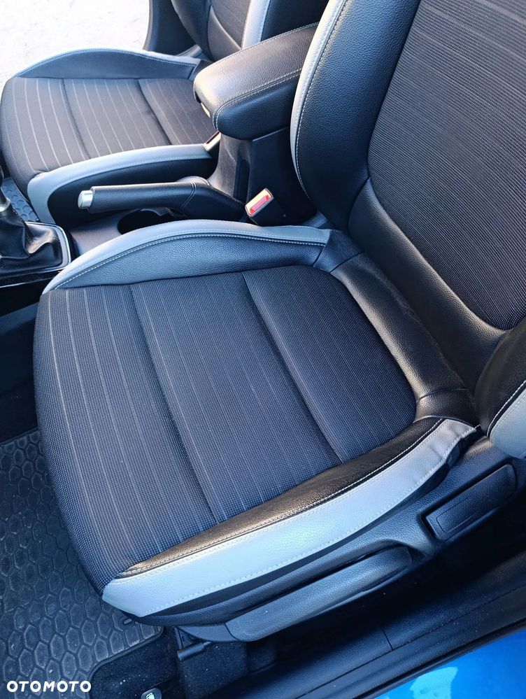 Kia Stonic 1.2 L - 5