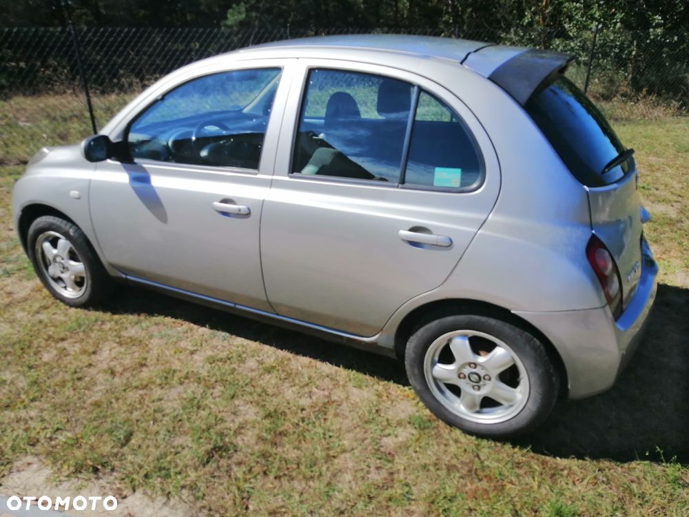 Nissan Micra - 4