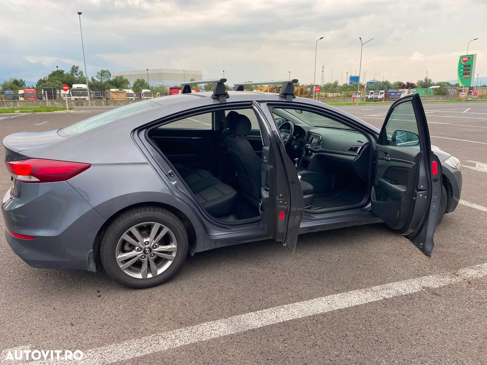 Hyundai Elantra 1.6 MPi Highway - 6