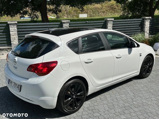 Opel Astra 1.4 T Sport - 4