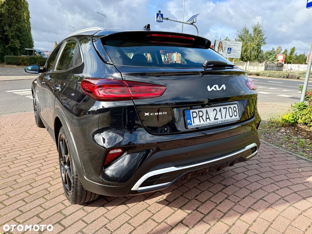 Kia XCeed 1.5 T-GDI L Business Line DCT - 24