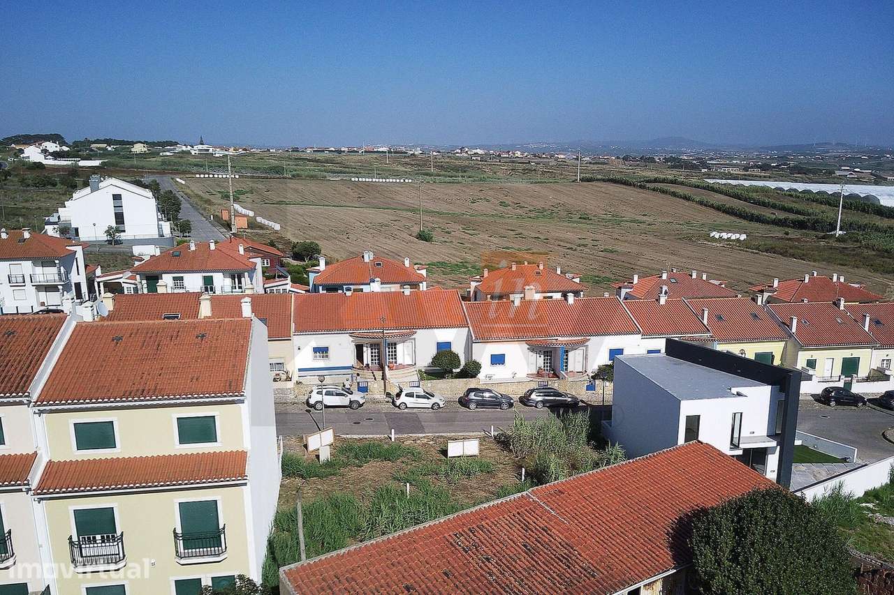 Lote de Terreno na Praia Azul em Santa Cruz - Grande imagem: 5/6
