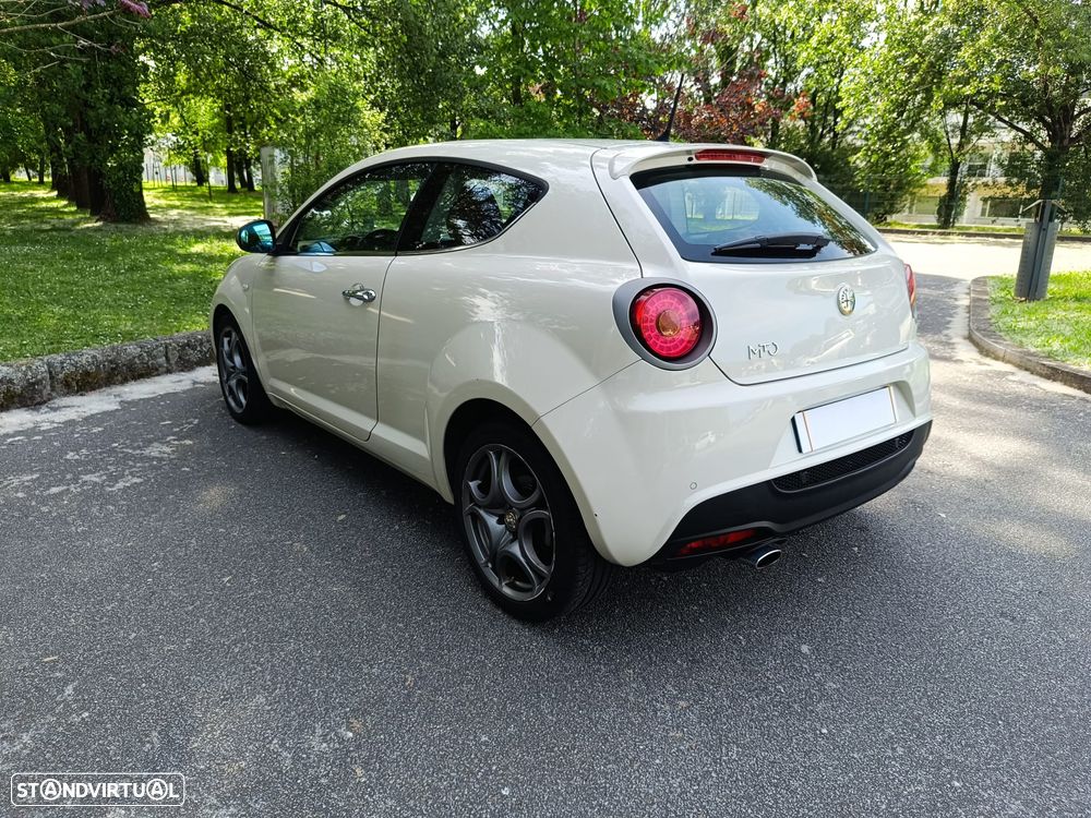 Alfa Romeo MiTo 1.3 JTD Distinctive - 6