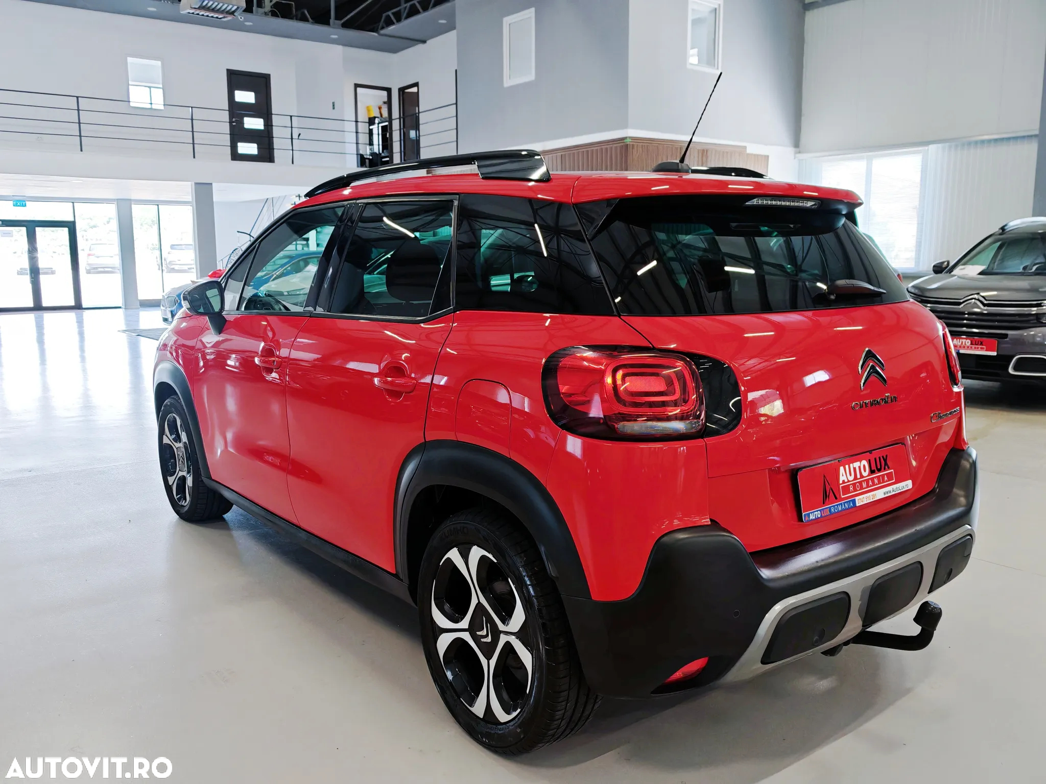 Citroën C3 AIRCROSS 1.2 PureTech S&S EAT6 Shine - 5