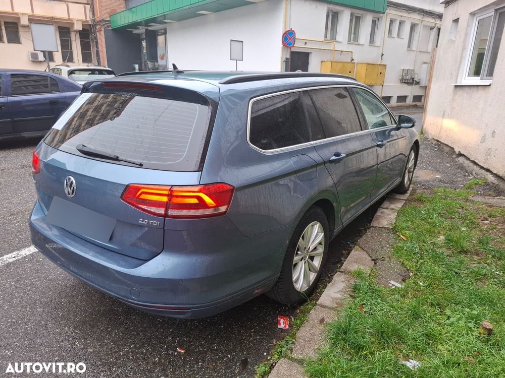Volkswagen Passat - 6