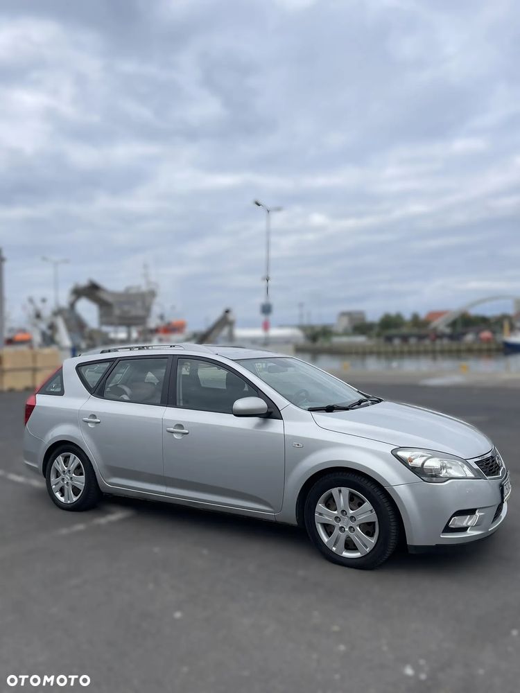 Kia Ceed Cee'd 1.6 Crdi Comfort - 6