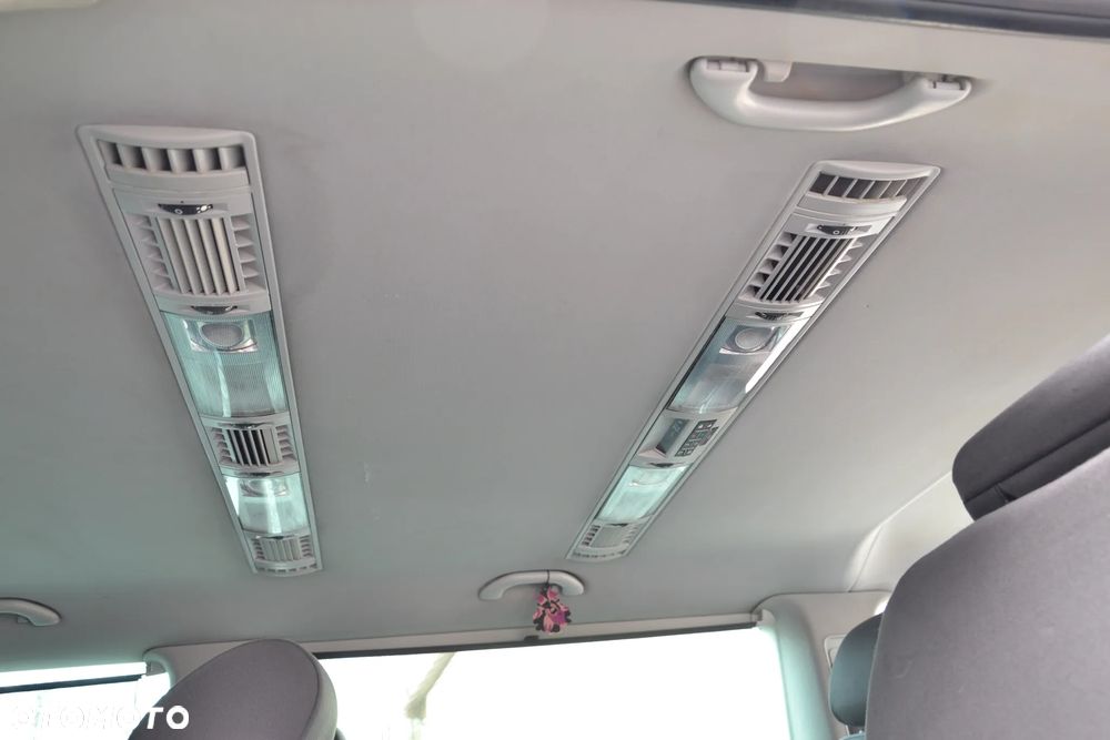 Volkswagen Caravelle L2 Comfortline - 24