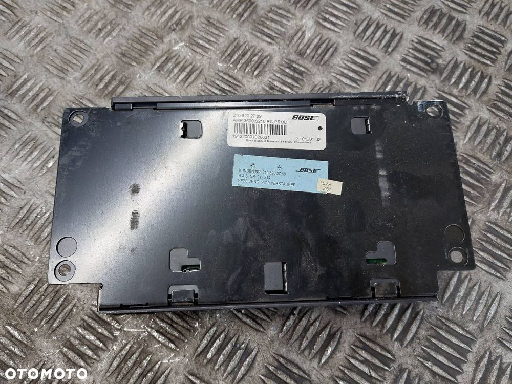 WZMACNIACZ AUDIO MERCEDES-BENZ W210 BOSE 2108202789 - 3