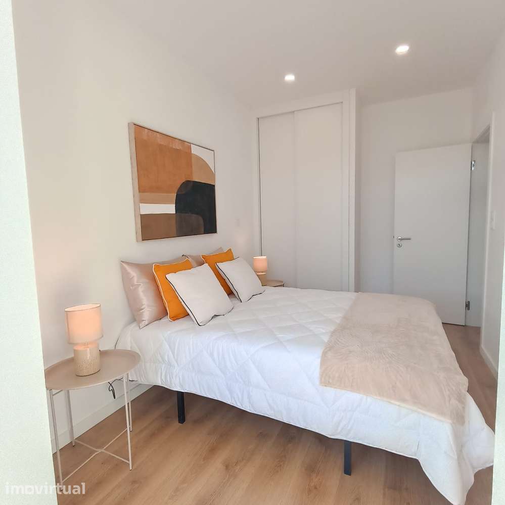 Apartamento T2 Venda em Benfica,Lisboa - Grande imagem: 2/4