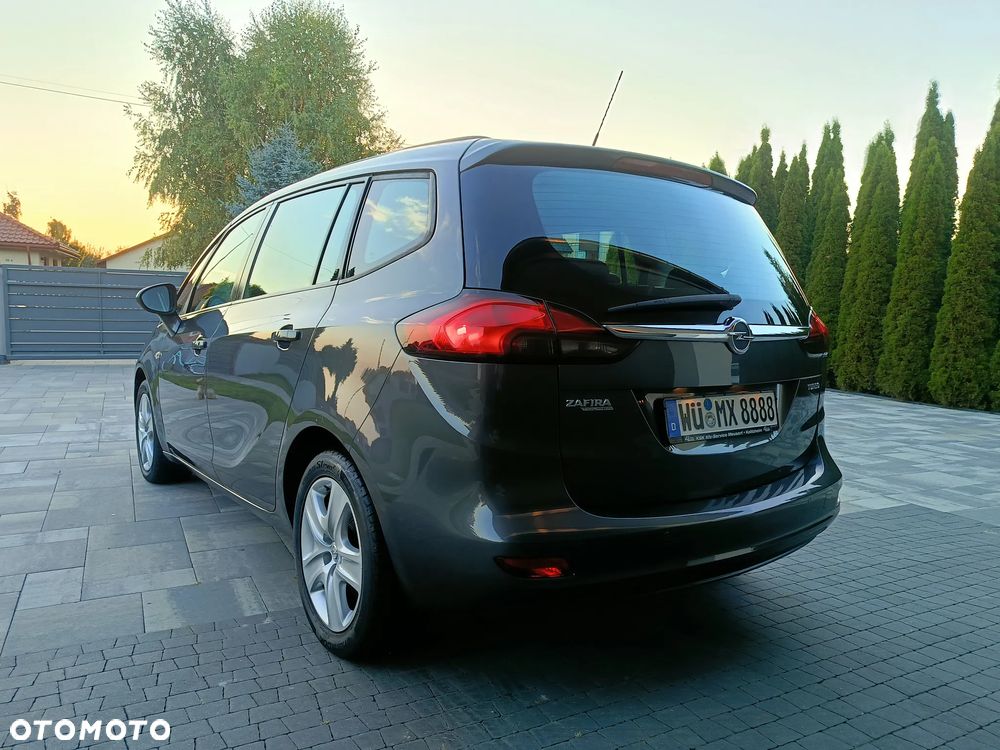 Opel Zafira - 14