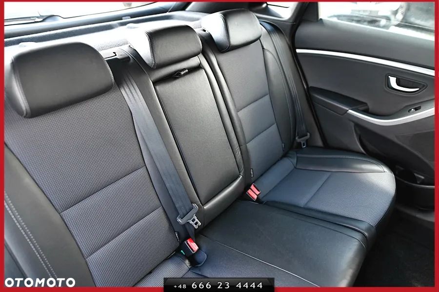 Hyundai i30 i30cw 1.4 Edition Plus - 24