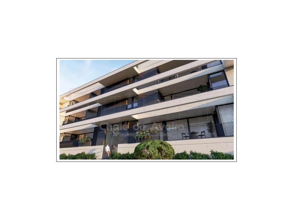 Apartamento T3 Duplex (lugar de garagem e arrumo) - PRAIA A VAGUEIRA - Grande imagem: 4/6