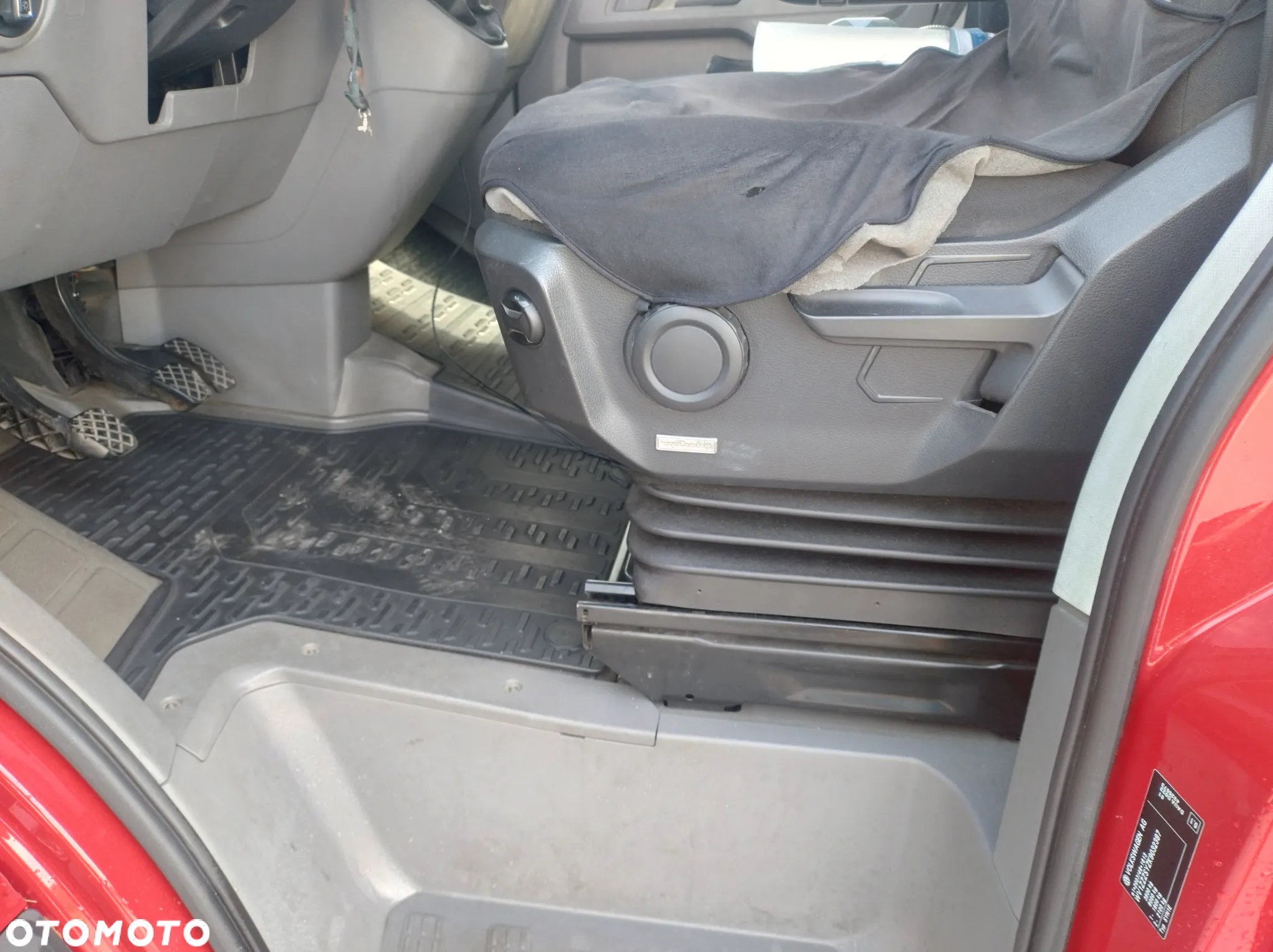 Volkswagen Crafter 35 TDI - 11