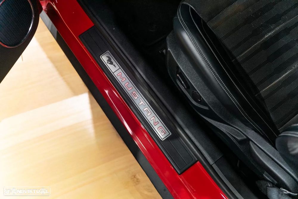 Ford Mustang 2.3 Eco Boost Aut. - 14