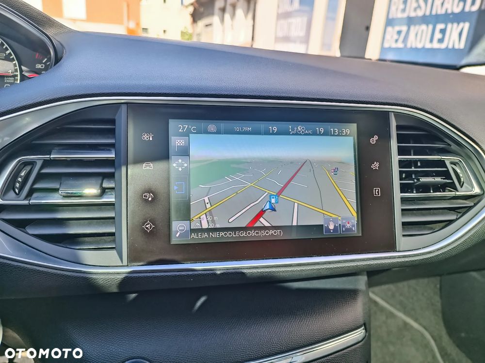 Peugeot 308 130 e-THP Stop & Start Allure - 24