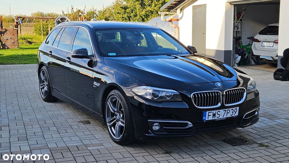 BMW Seria 5 520d xDrive Touring - 4