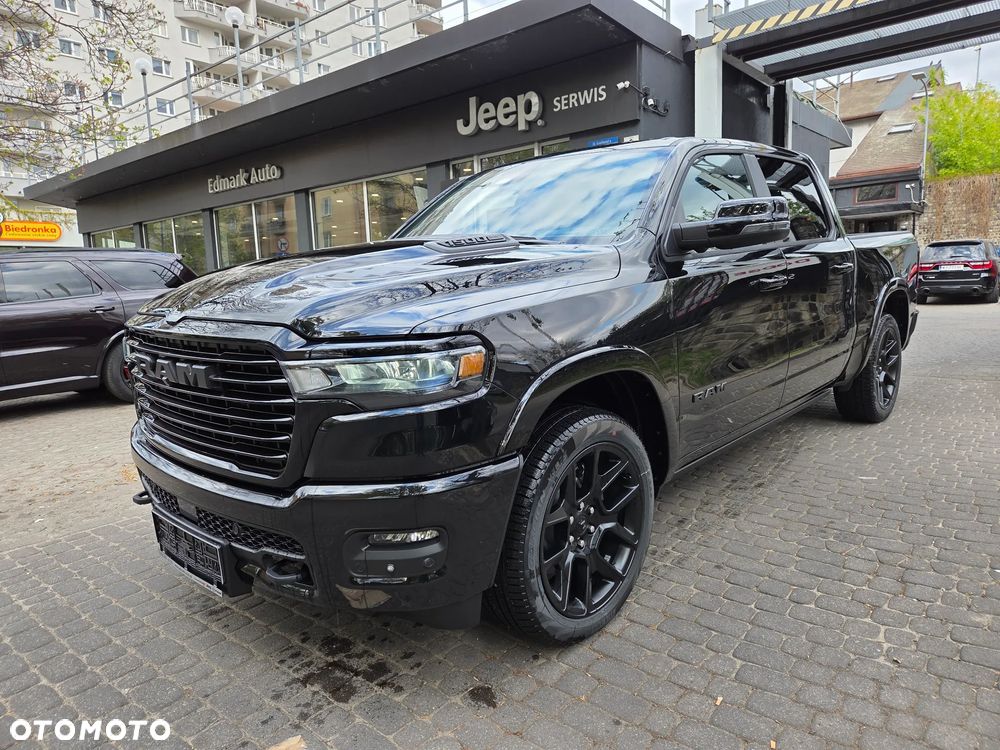 RAM 1500 Laramie Night Premium - 5