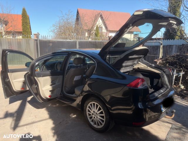 Renault Laguna 2.0dCi LUX - 6