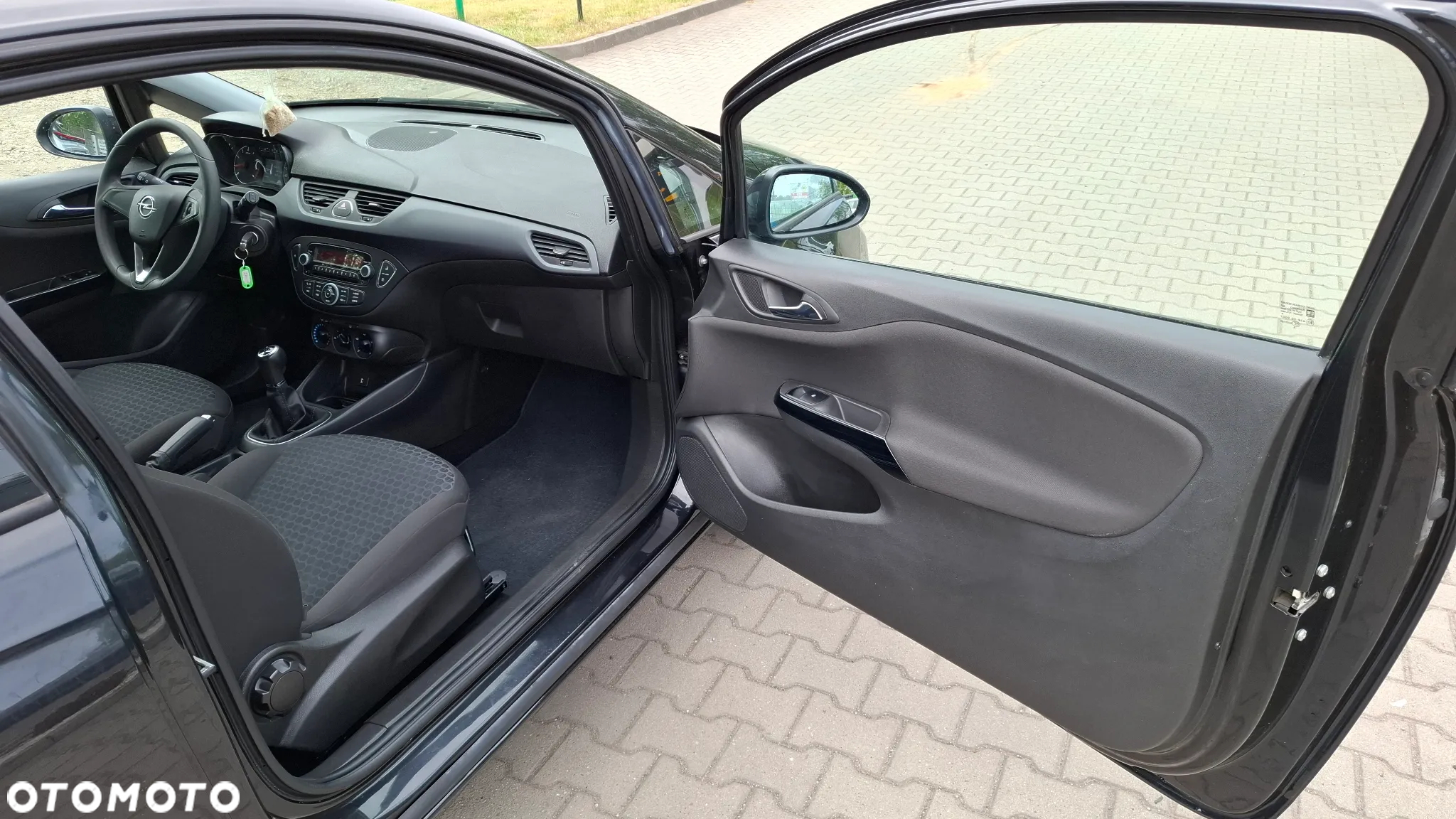 Opel Corsa - 16