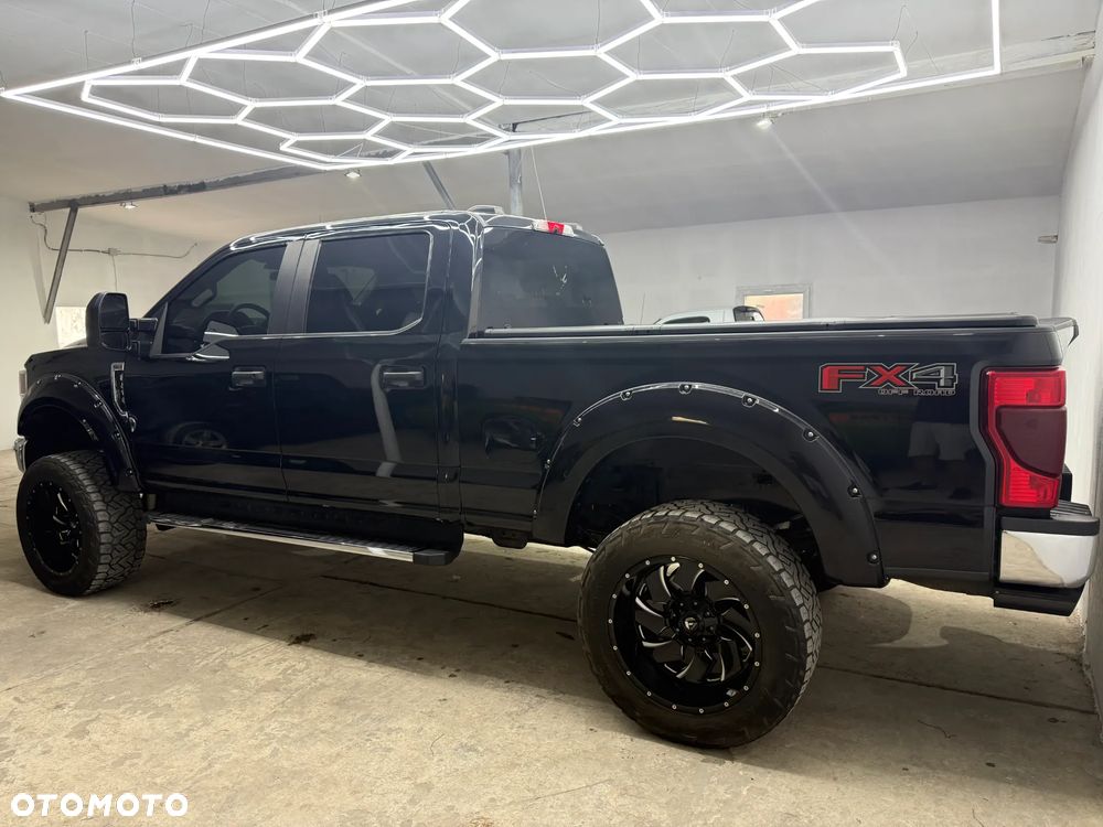 Ford F250 - 1