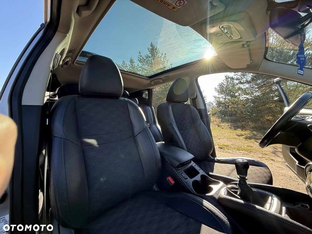 Nissan Qashqai 1.6 dCi 4x4 Tekna - 33