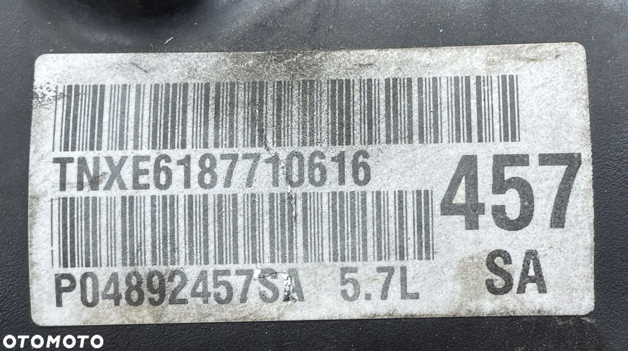 P6 DODGE CHARGER 2018 V8 5.7 POKRYWA ZAWORÓW GŁOWICY 53022086AD - 4