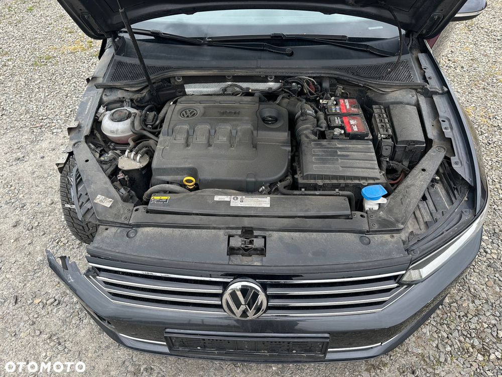 Volkswagen Passat - 6