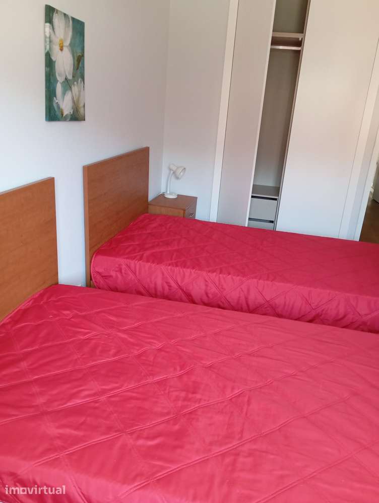 Apartamento T2 com terraço e elevador em Viana do Castelo - Grande imagem: 2/5
