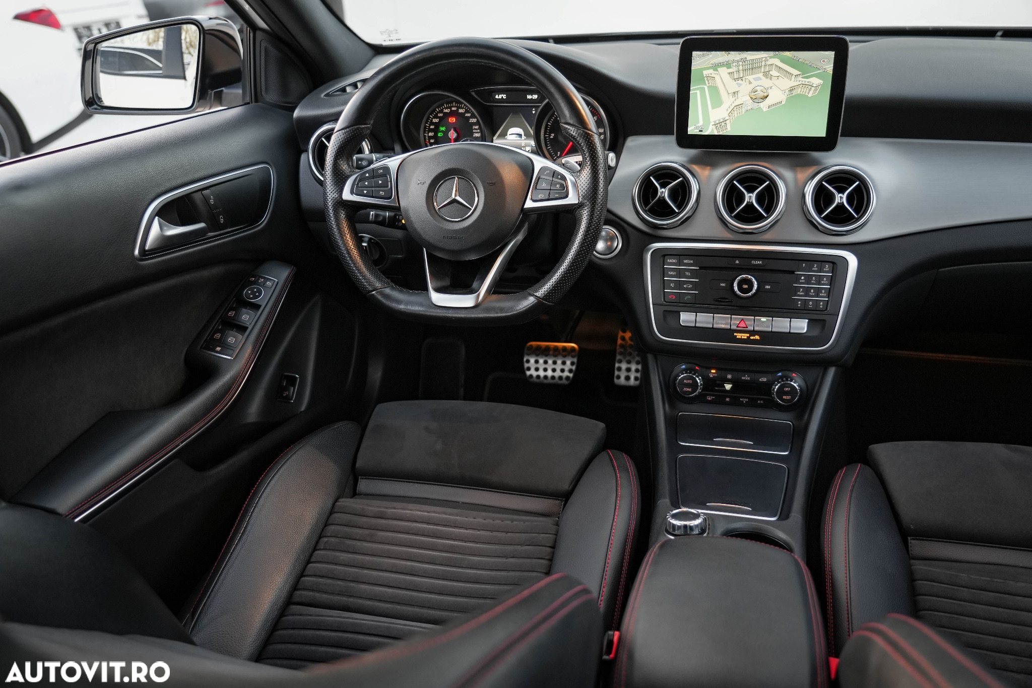 Mercedes-Benz GLA 200 (CDI) d 7G-DCT AMG Line - 6