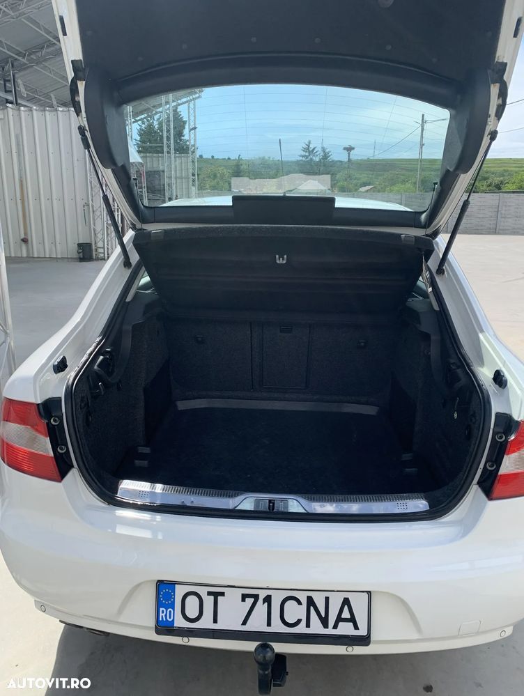 Skoda Superb 2.0 TDI DPF - 7