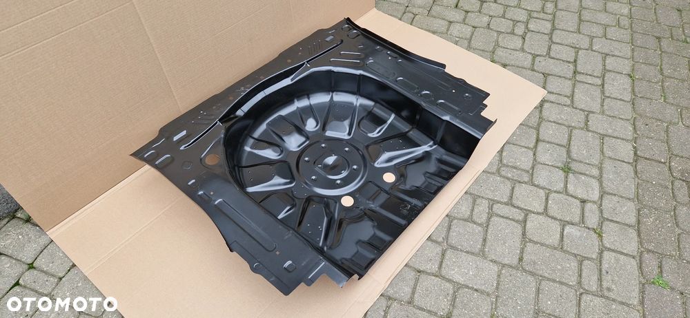 TOYOTA YARIS CROSS PAS TYL WANNA NOWA ORYG !! 58311-0D290 - 2