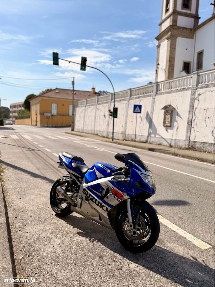 Suzuki GSX-R - 5