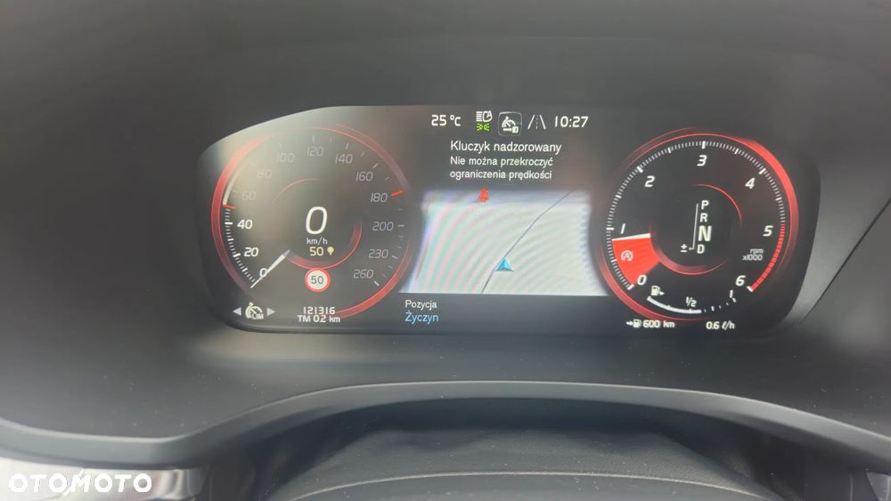 Volvo V60 D3 Momentum Pro - 32