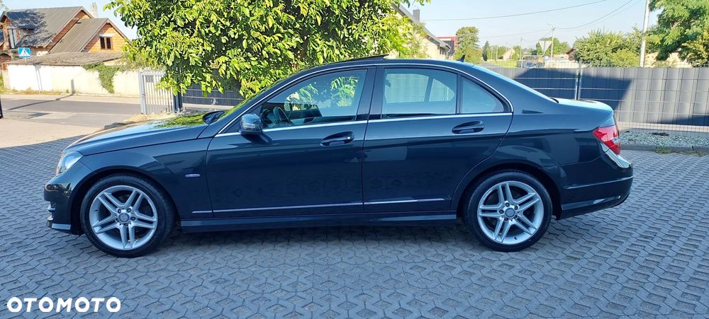Mercedes-Benz Klasa C - 23