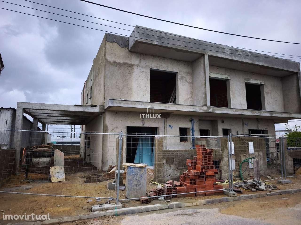Moradia T3 - nova no Seixal - Fernão Ferro - Grande imagem: 2/60