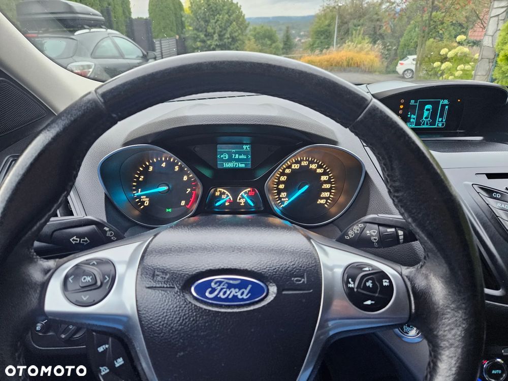 Ford Kuga - 26