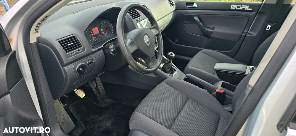 Volkswagen Golf 1.9 TDI Comfortline - 8