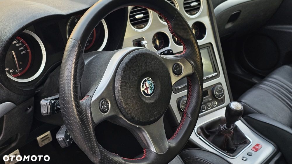 Alfa Romeo 159 2.4JTDM ti - 10
