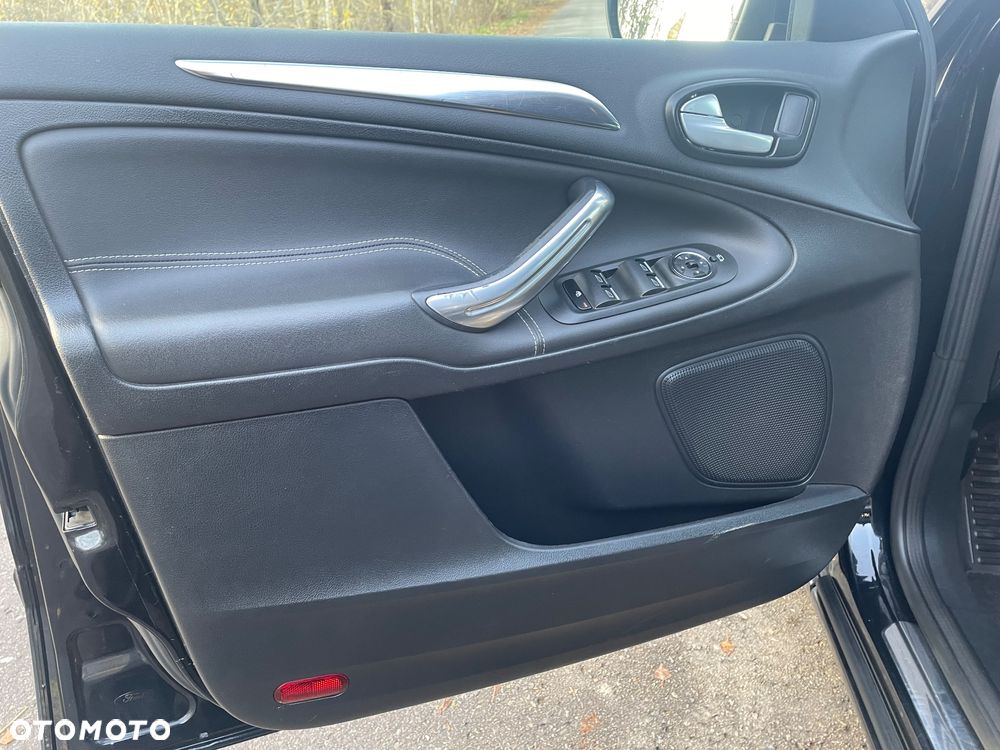 Ford S-Max 2.0 TDCi DPF Business Edition - 19