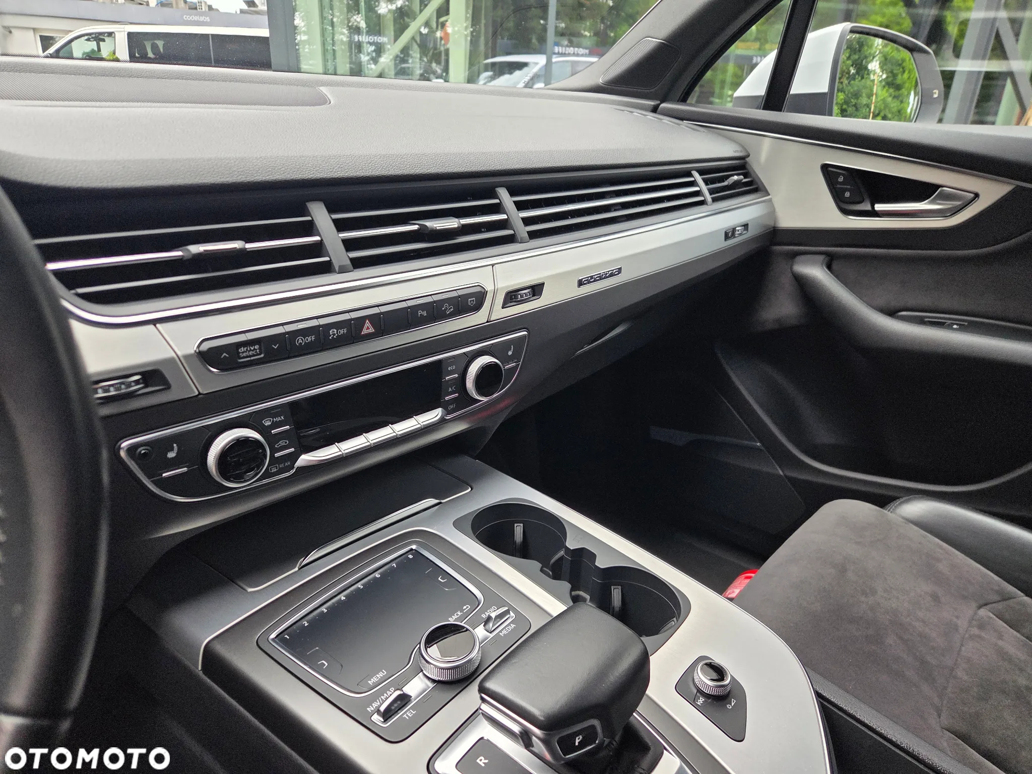 Audi Q7 50 TDI Quattro Tiptronic - 13
