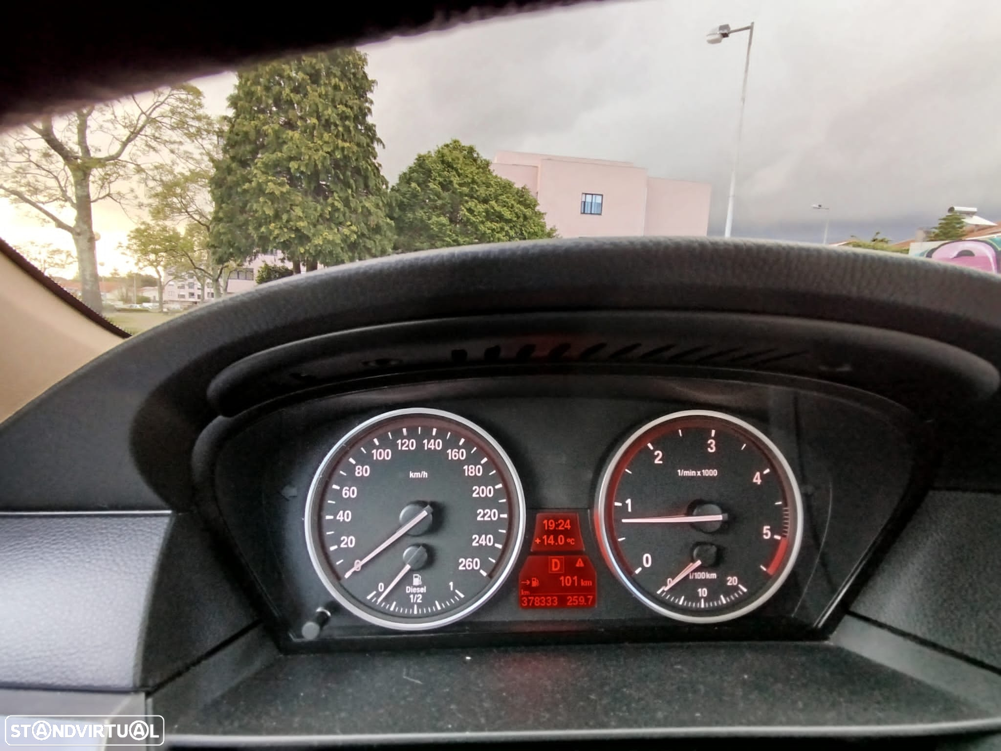 BMW 520 dA - 19