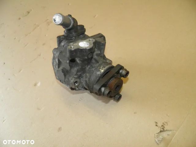 POMPA WSPOMAGANIA VW CRAFTER 2.0TDI - 8