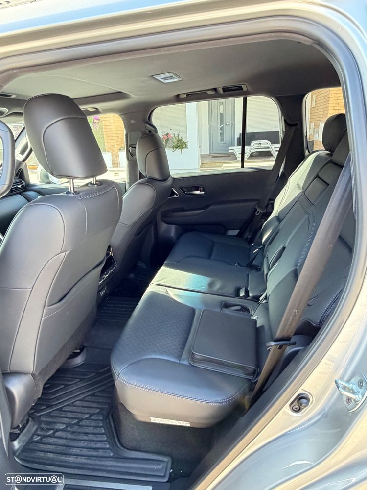 Toyota Land Cruiser - 6