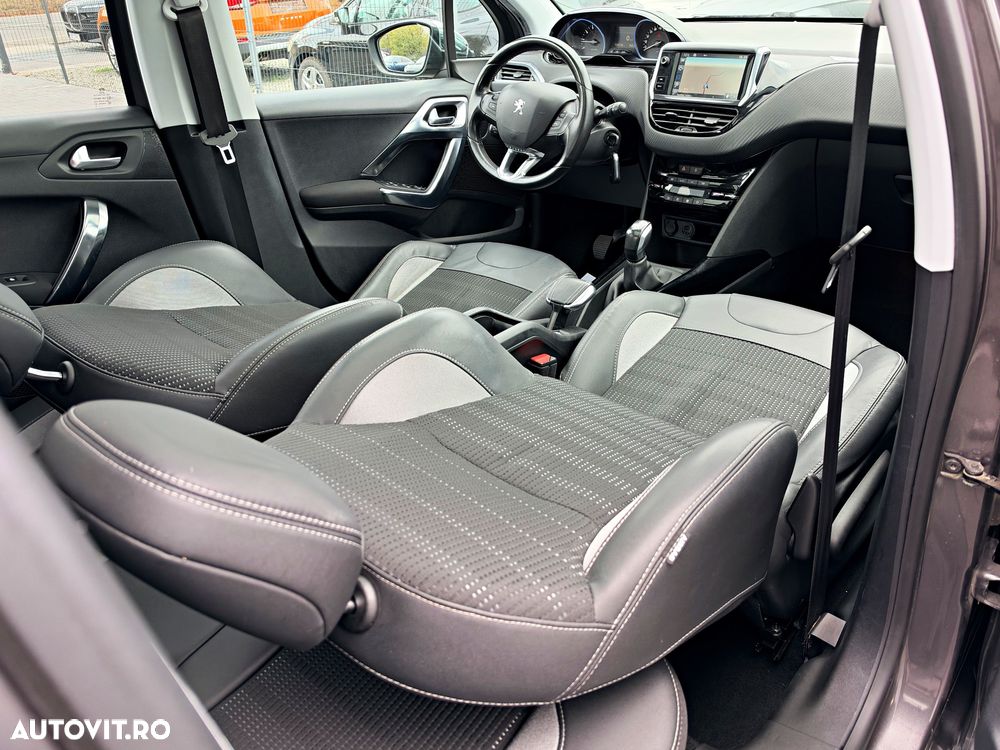Peugeot 2008 PureTech 82 Style - 7
