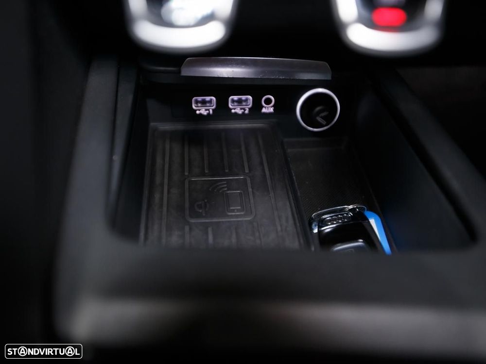 Audi R8 Spyder 5.2 FSi V10 S tronic Plus - 19